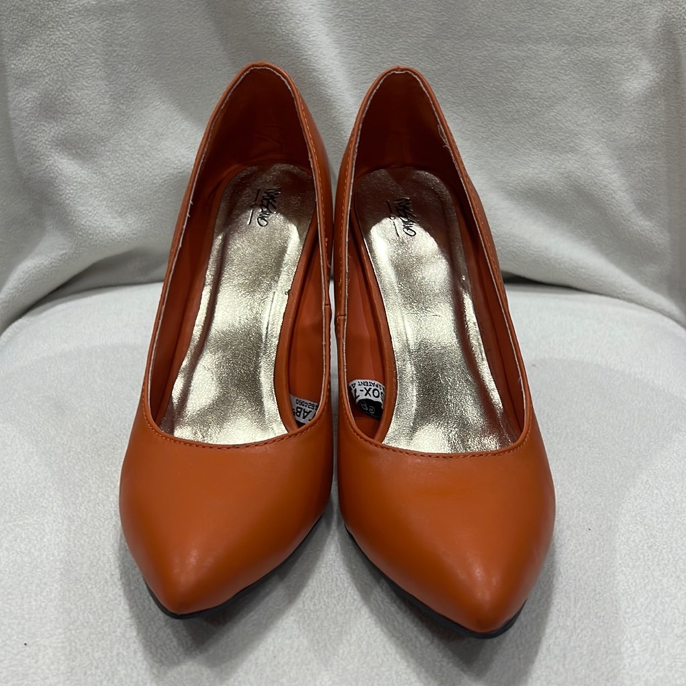 True orange heels